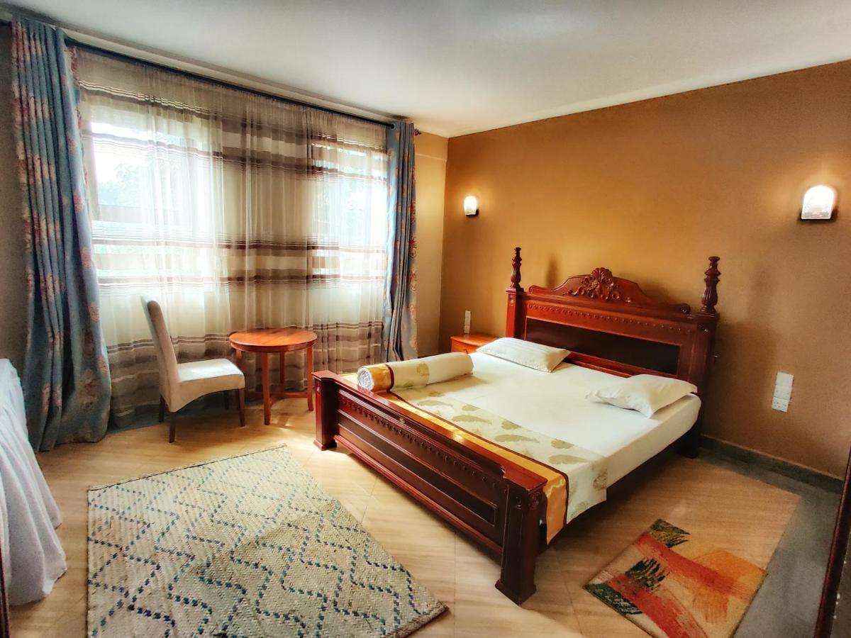 Lush Garden Hotel Arusha Bagian luar foto