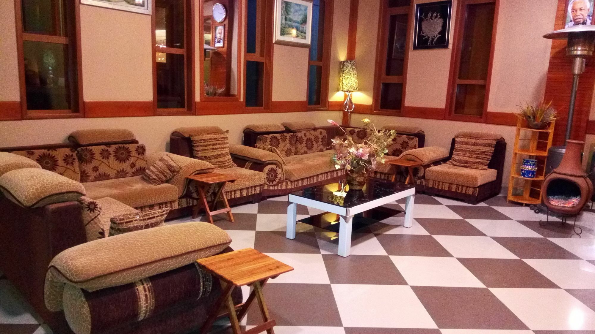 Lush Garden Hotel Arusha Bagian luar foto