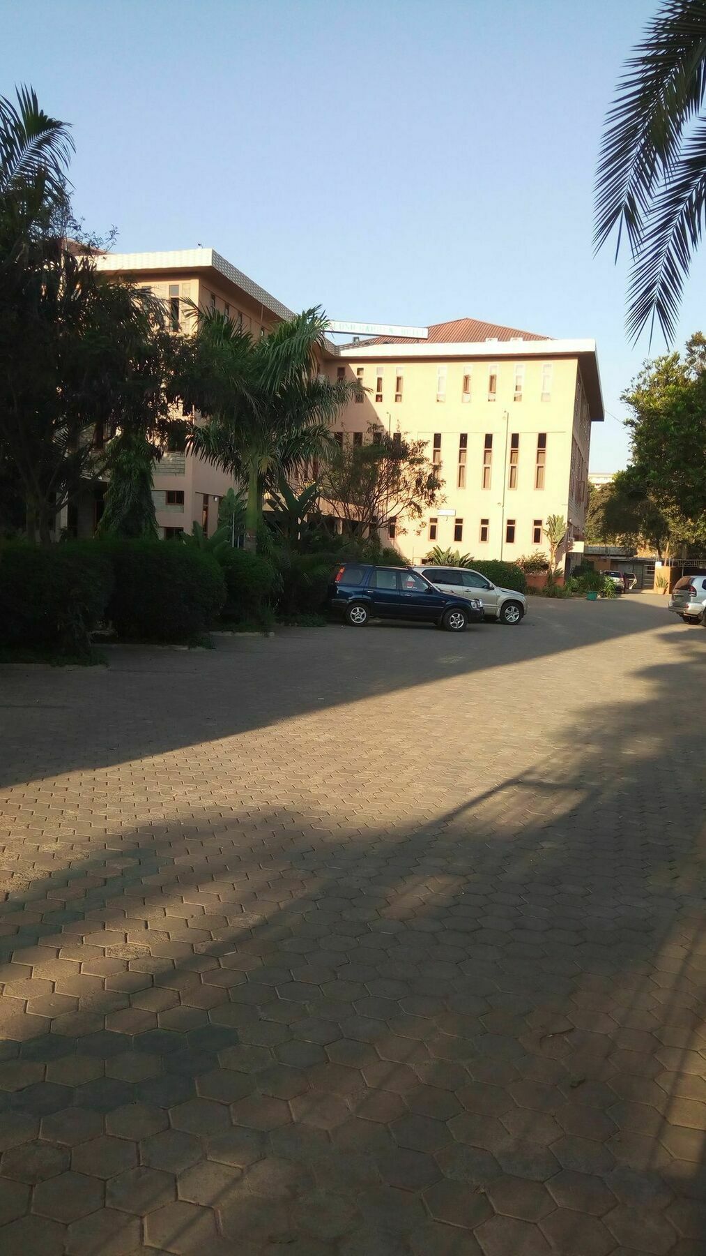 Lush Garden Hotel Arusha Bagian luar foto